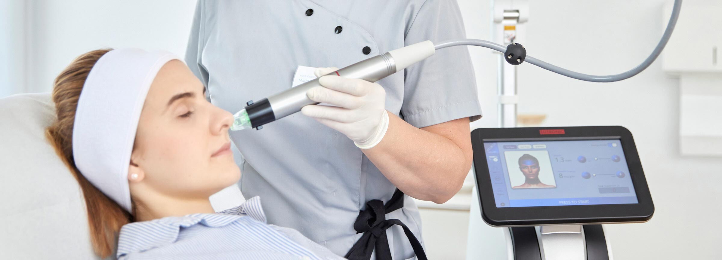 Radiofrequenz-Microneedling  - das hochmoderne Genius-System- Ziel: Hautstraffung, Hautverjüngung und Narbenkorrektur